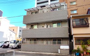 神戸市中央区多聞通2丁目一棟収益マンションの建物北側